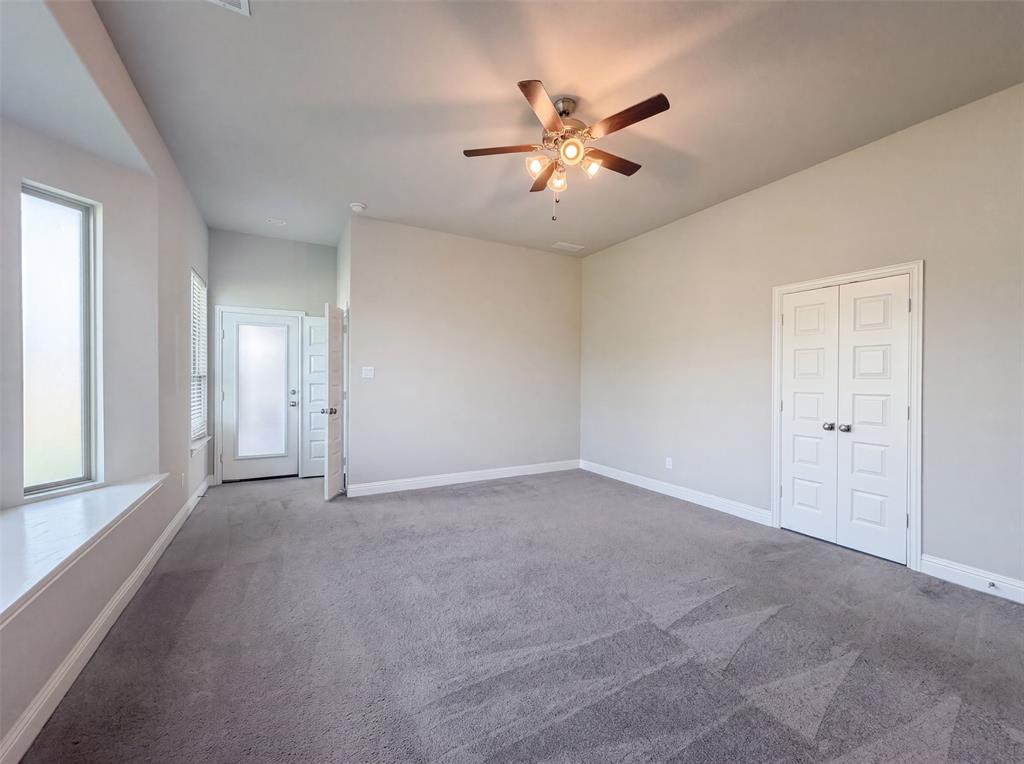 1208 Redbud Street Property Photo 19