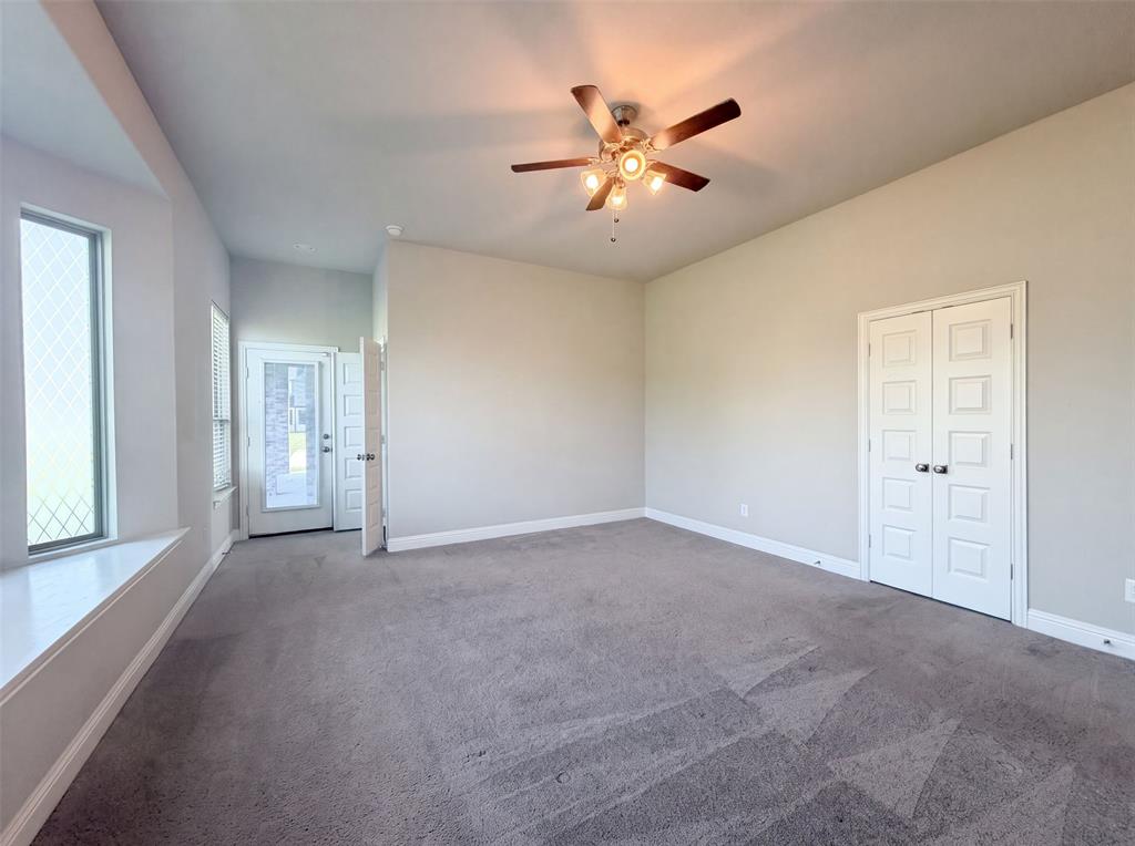 1208 Redbud Street Property Photo 20