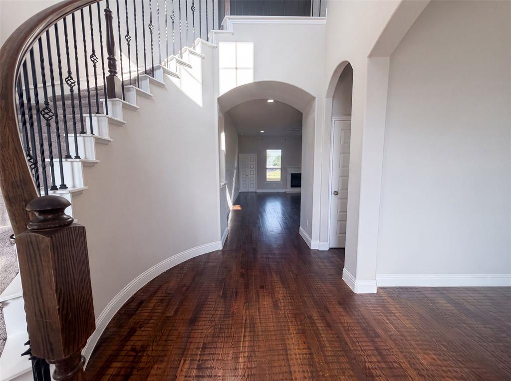 1208 Redbud Street Property Photo 27