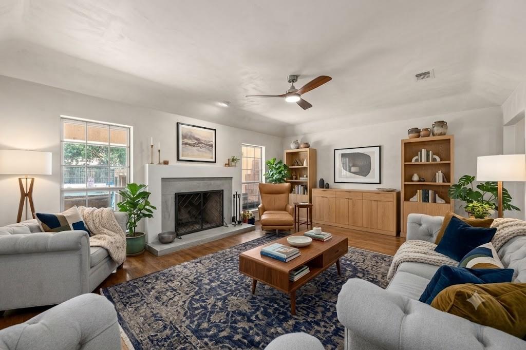 1223 Heather Street Property Photo 2