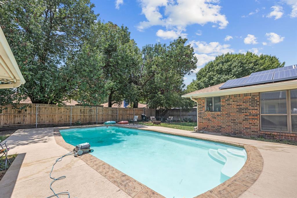1223 Heather Street Property Photo 7