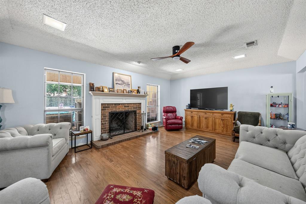1223 Heather Street Property Photo 14