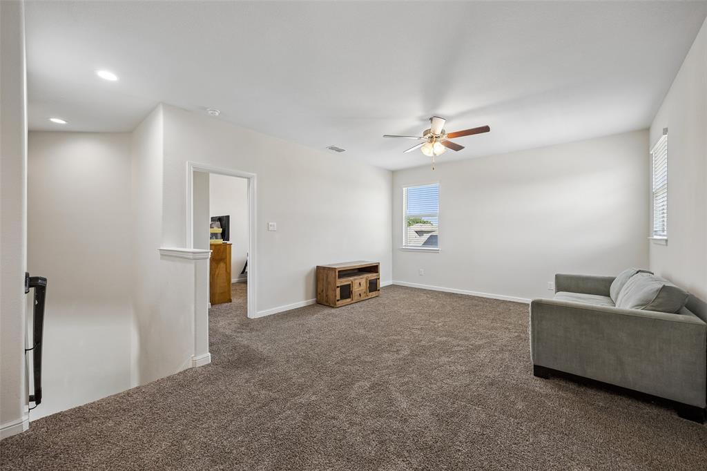 523 Harbor Drive Property Photo 12