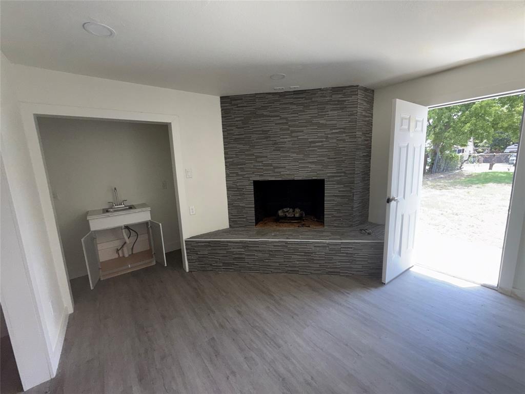 7629 Military Parkway Property Photo 6