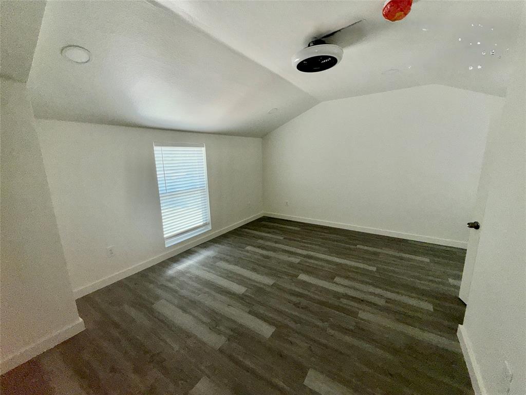 7629 Military Parkway Property Photo 12