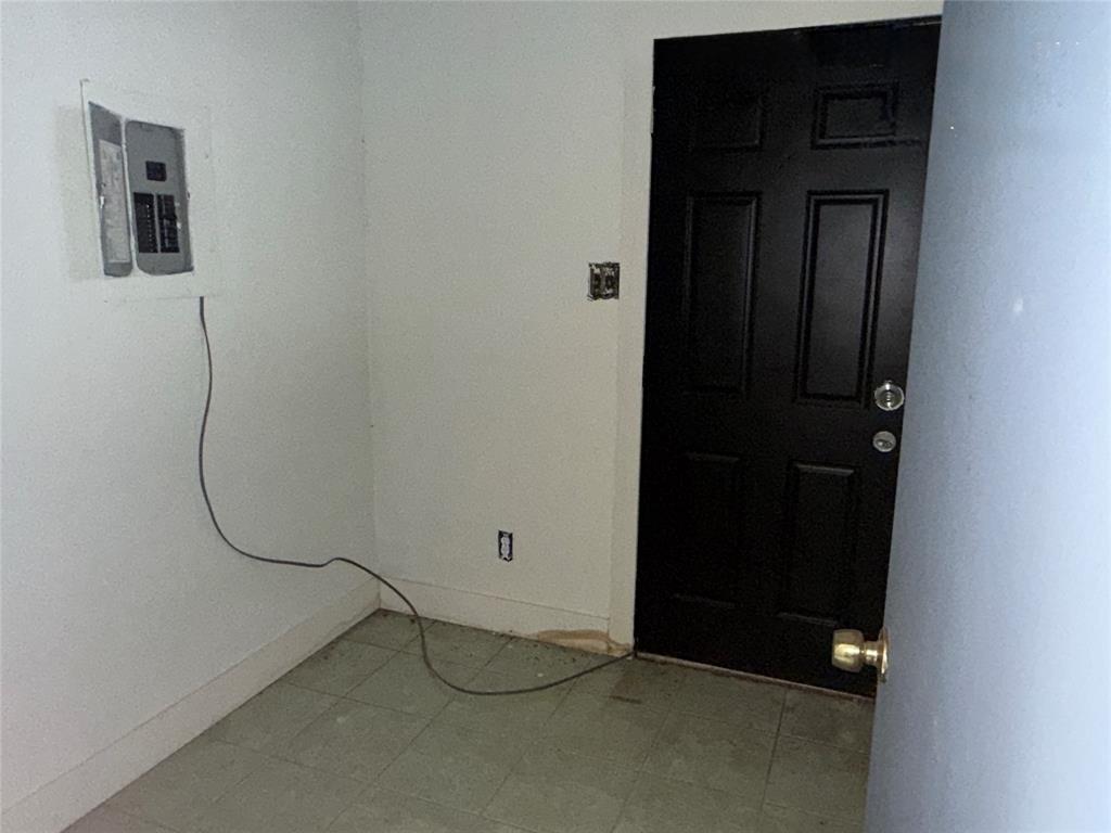 7629 Military Parkway Property Photo 28