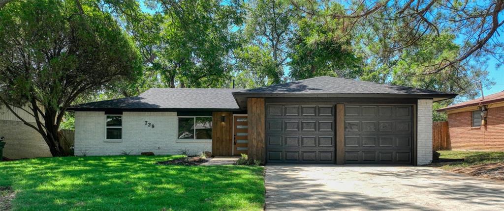 729 Oakwood Avenue Property Photo 1