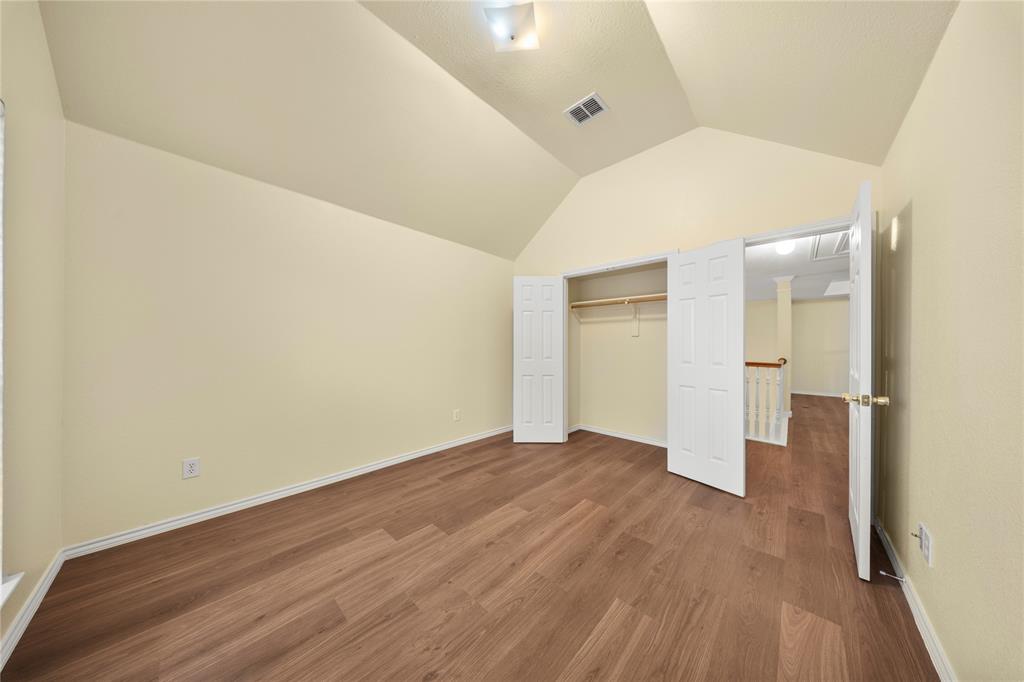 2808 Barksdale Drive Property Photo 6