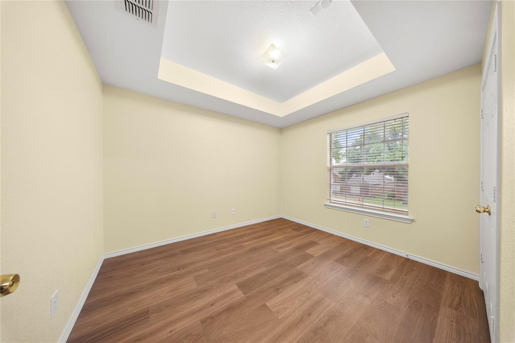 2808 Barksdale Drive Property Photo 7