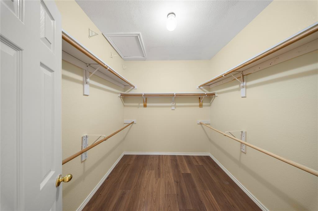 2808 Barksdale Drive Property Photo 37