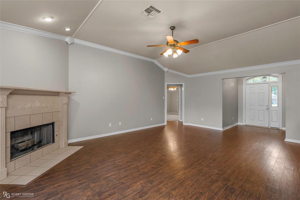 1025 Cressmont Street Property Photo 2