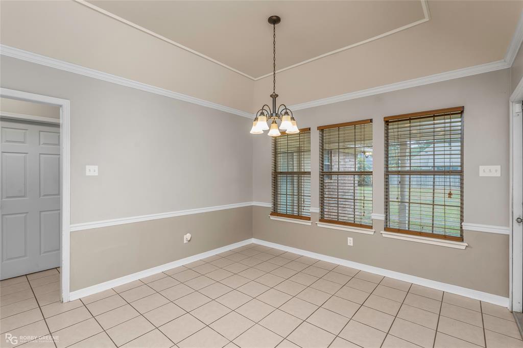 1025 Cressmont Street Property Photo 12