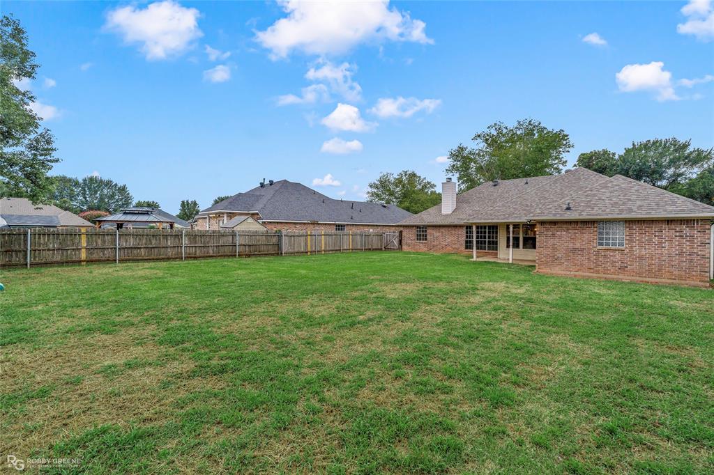 1025 Cressmont Street Property Photo 24