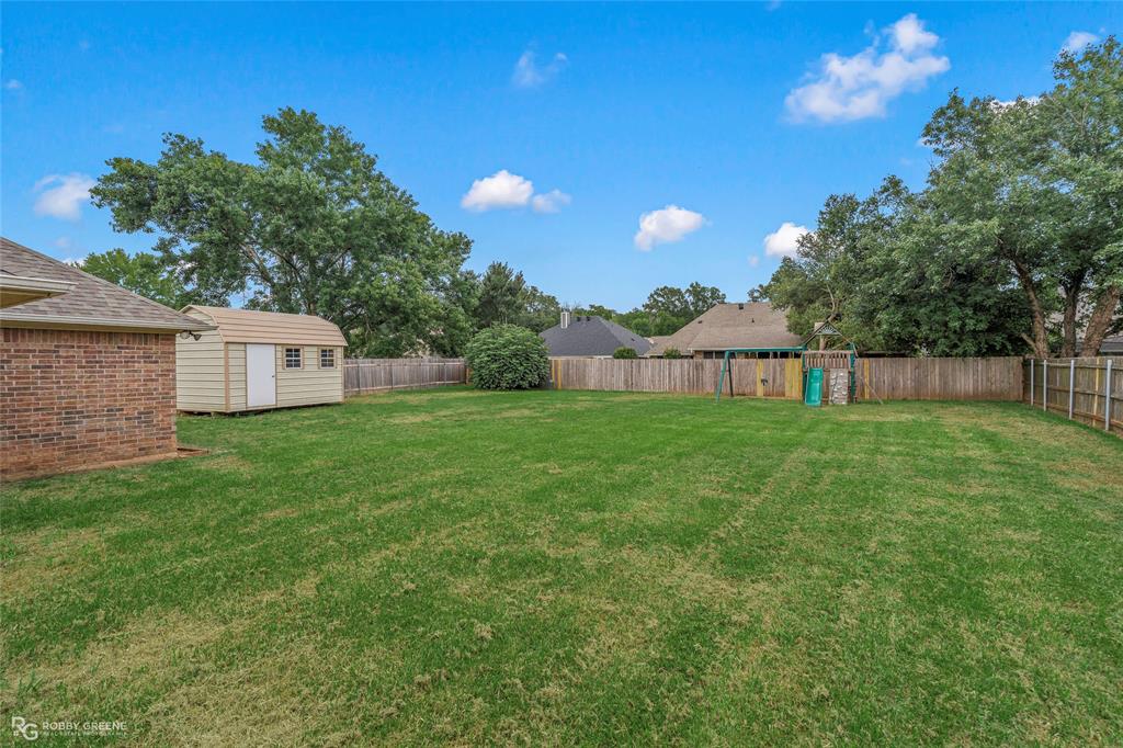1025 Cressmont Street Property Photo 25