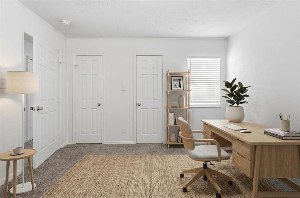 2212 Lea Crest Drive Property Photo 4