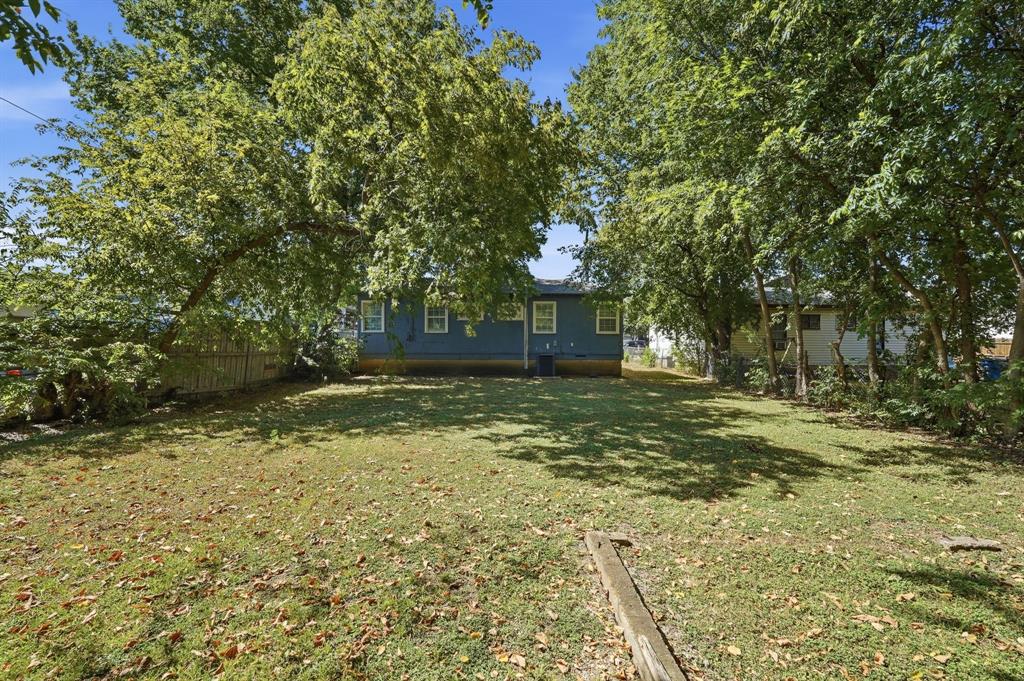 2212 Lea Crest Drive Property Photo 32
