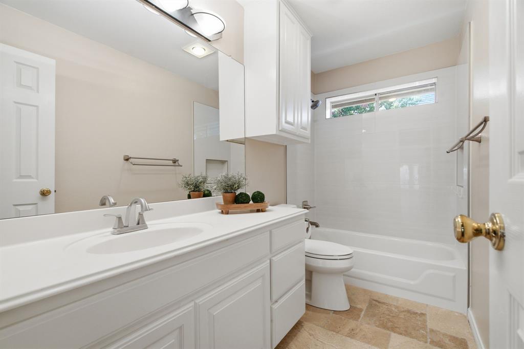 8417 Castle Creek Road Property Photo 23
