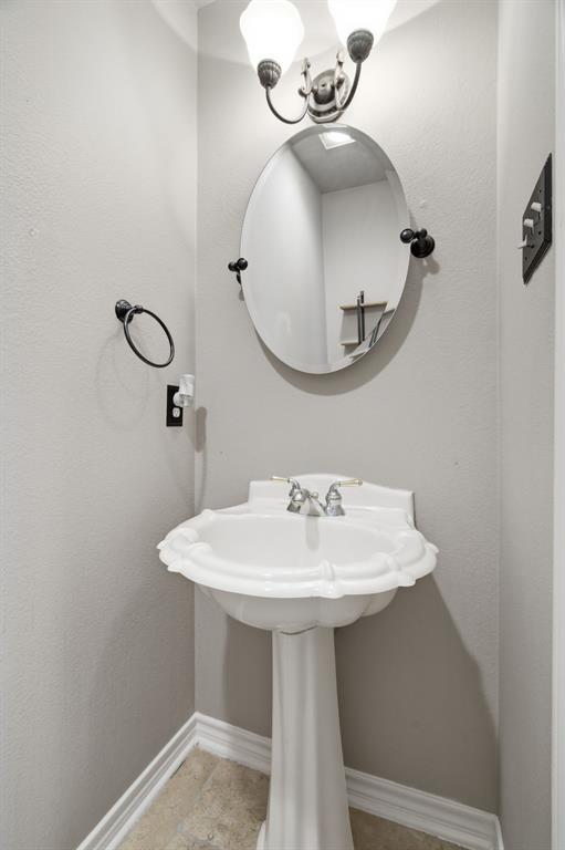 8417 Castle Creek Road Property Photo 26