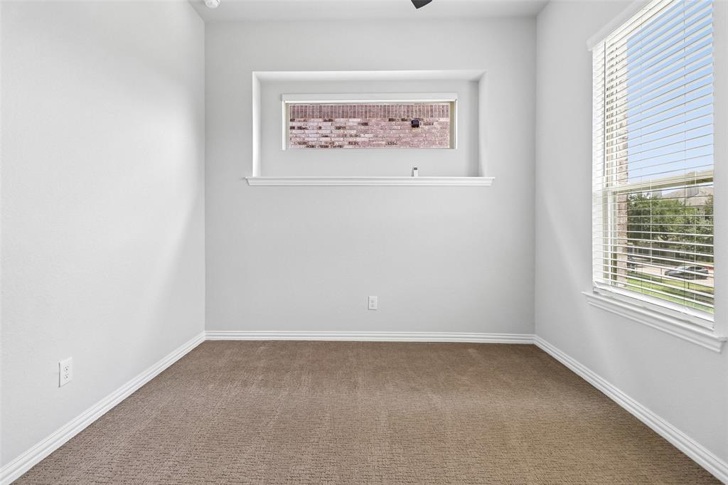 8311 Challenger Lane Property Photo 22