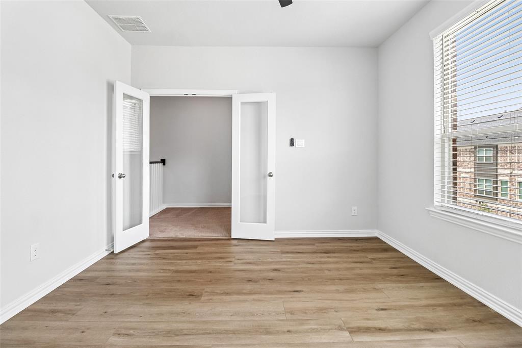8311 Challenger Lane Property Photo 35