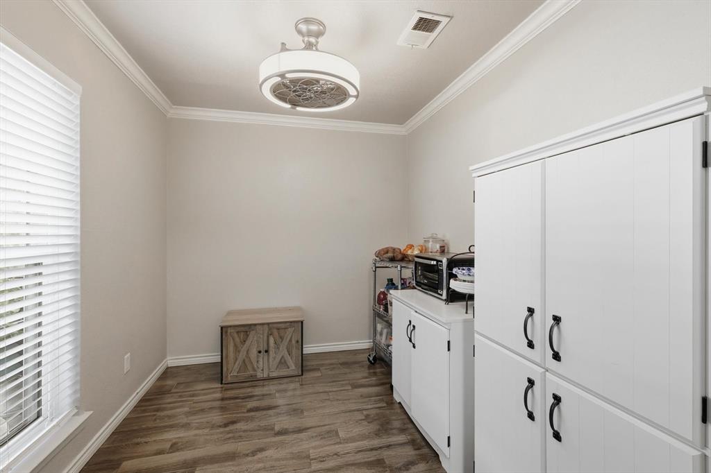 6971 Cox Lane Property Photo 10