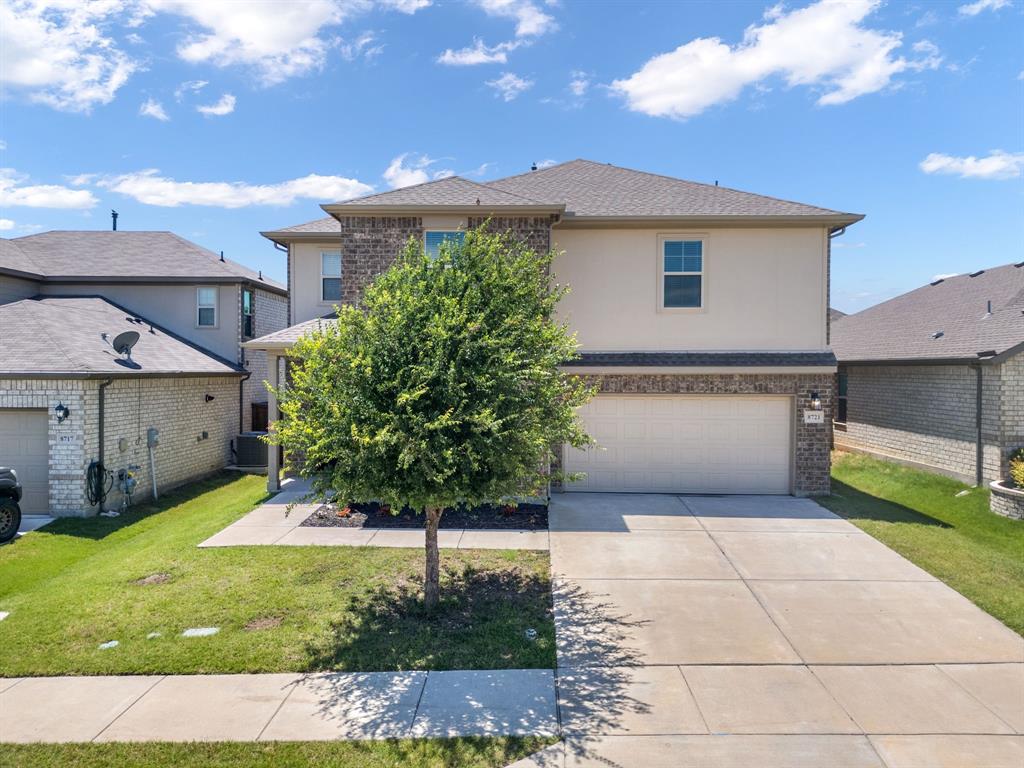 8721 Antelope Flat Lane Property Photo 4