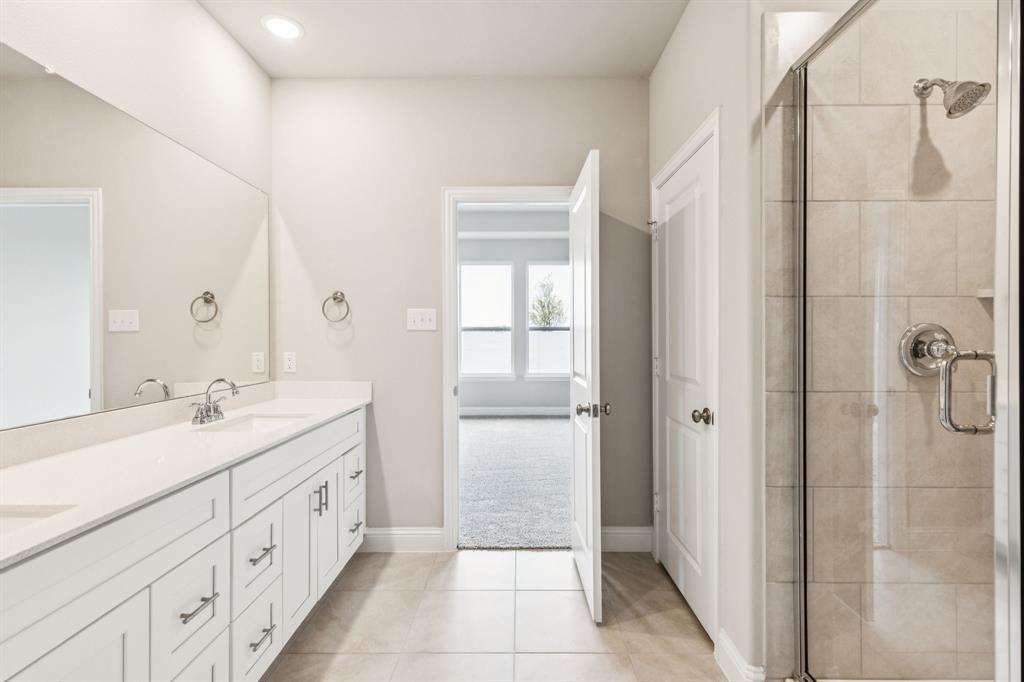 706 Rain Barrel Place Property Photo 15