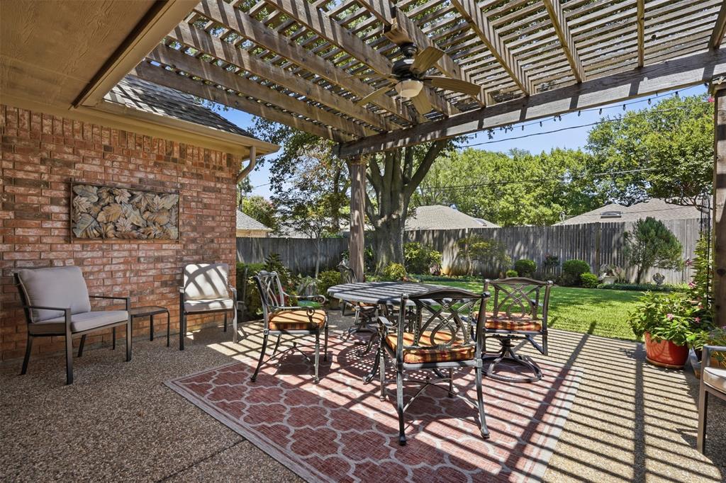 6009 Wallace Meadows Court Property Photo 9
