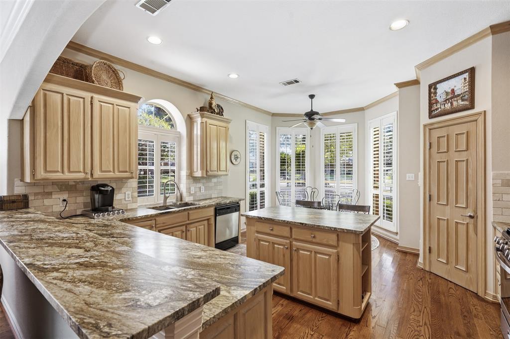 6009 Wallace Meadows Court Property Photo 12
