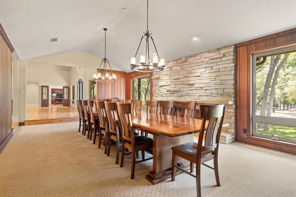 1011 Thornridge Court Property Photo 11