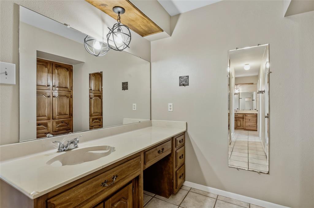 1610 Archer Circle Property Photo 20