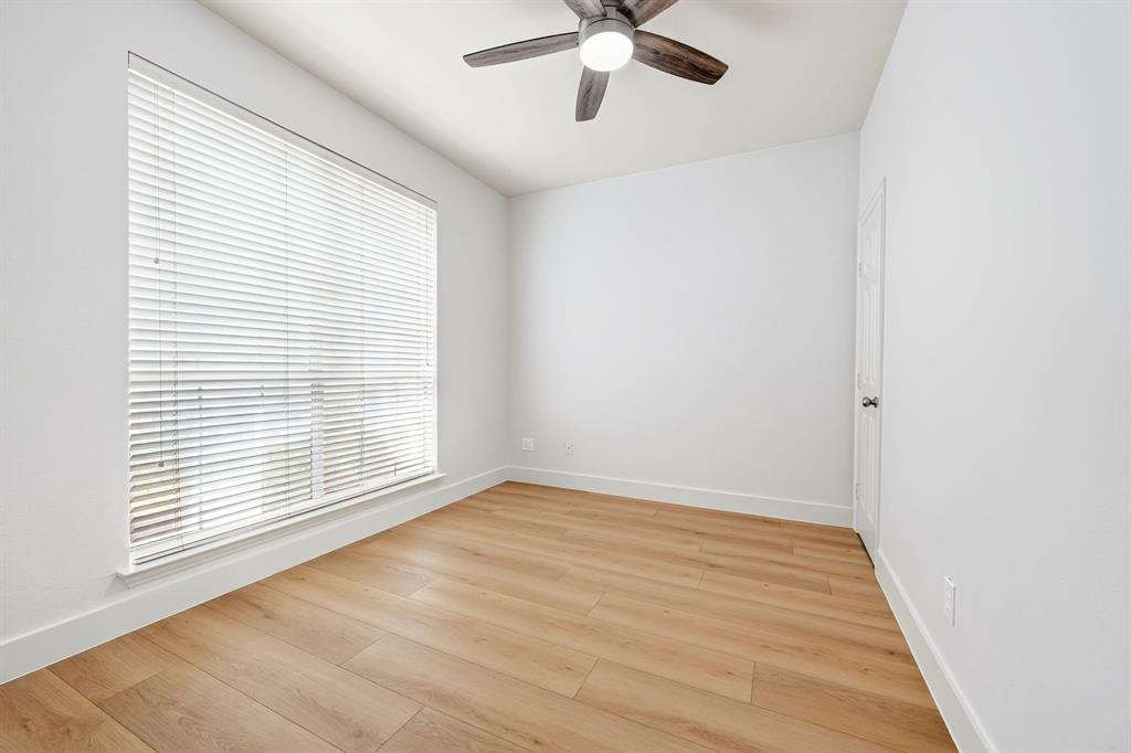 2917 Cedar Pass Court Property Photo 8
