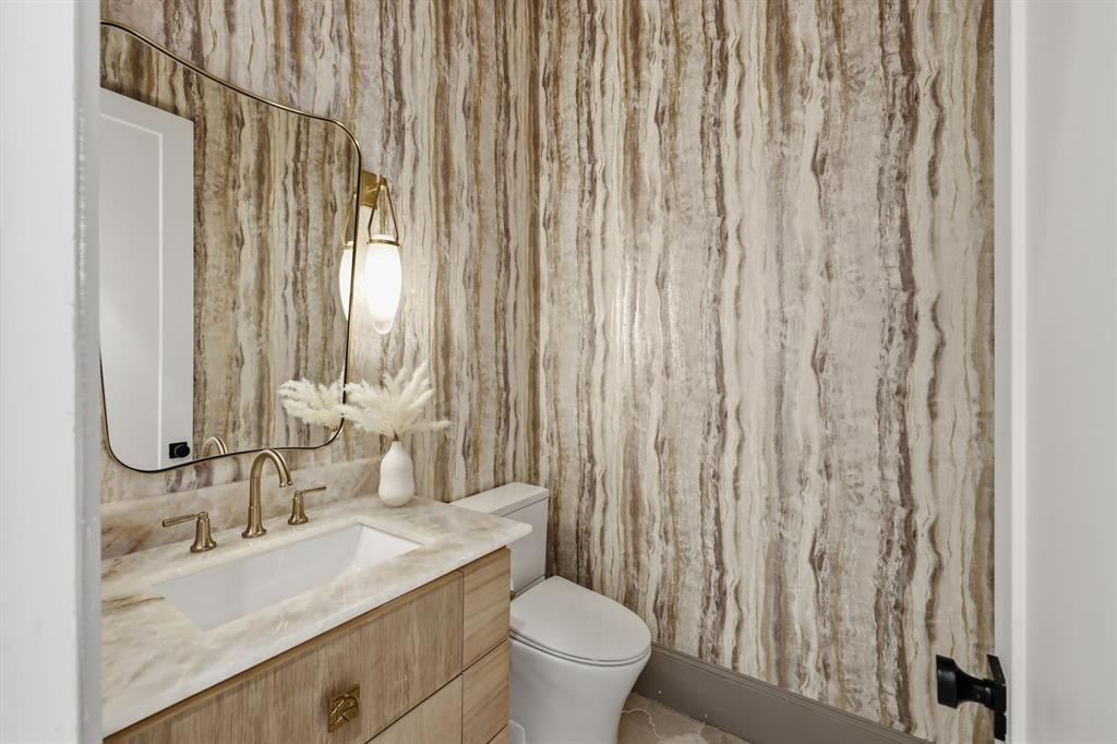6984 Bob O Link Drive Property Photo 24