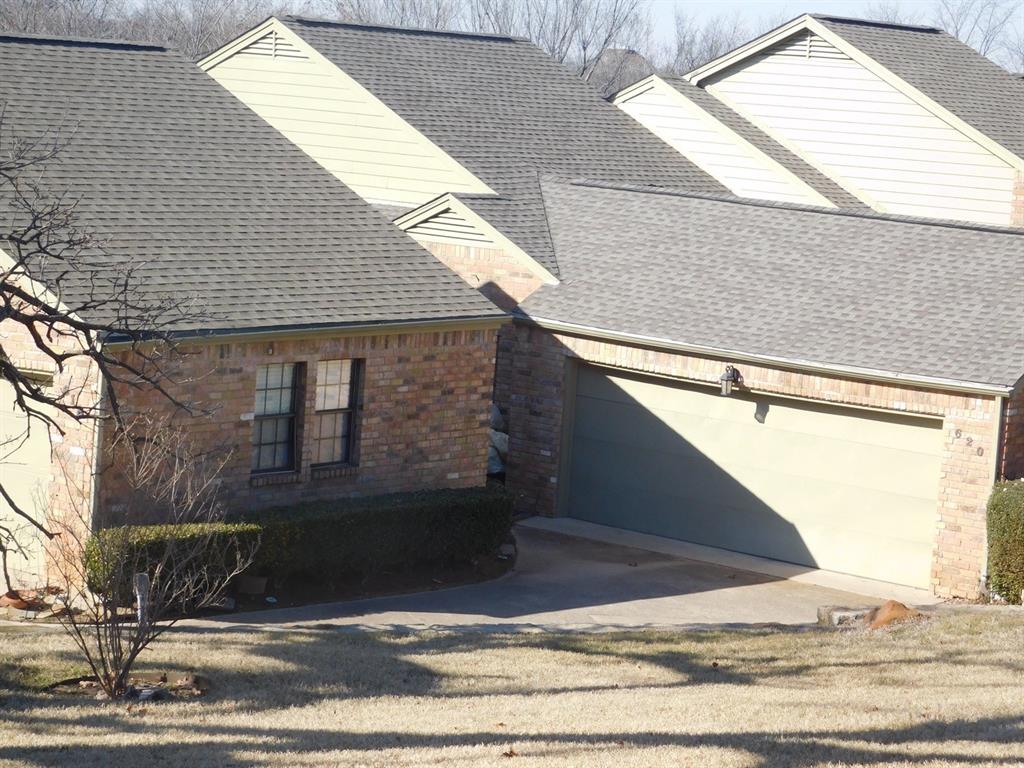 622 Crowley Road Property Photo 1