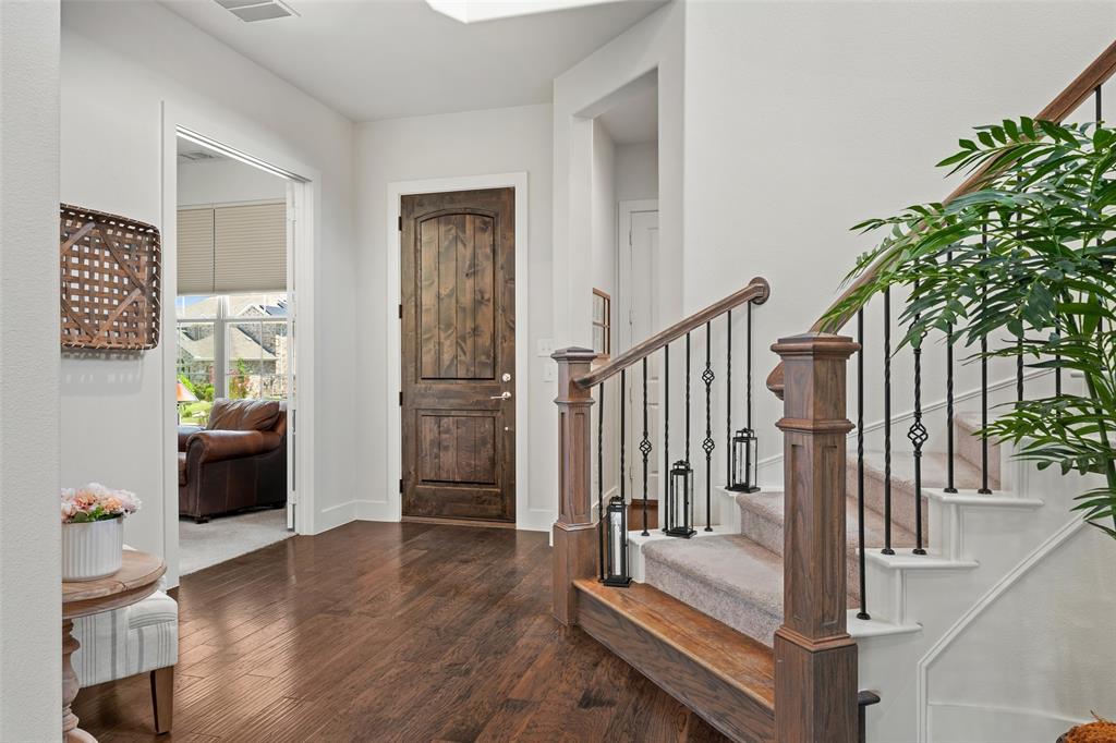 1326 Divine Rose Way Property Photo 8
