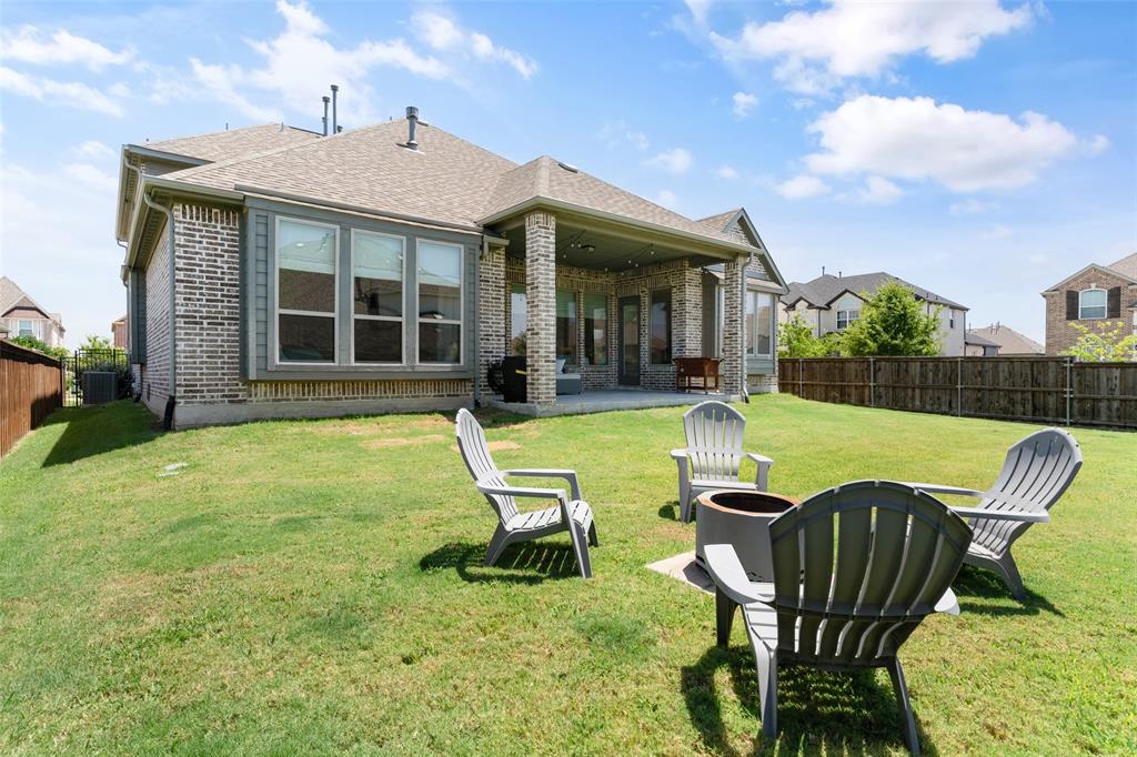1326 Divine Rose Way Property Photo 36