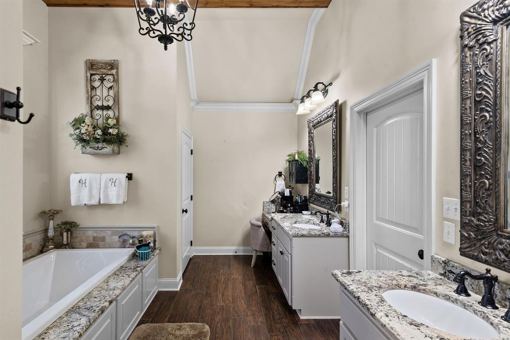 258 Donna Lane Property Photo 39