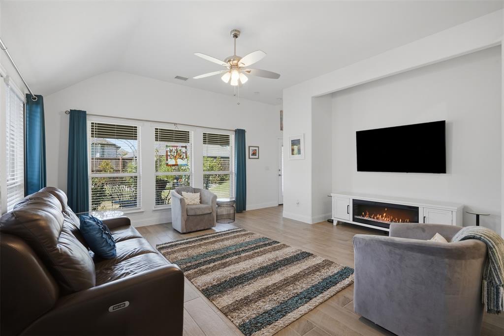 1309 Mill Place Property Photo 1