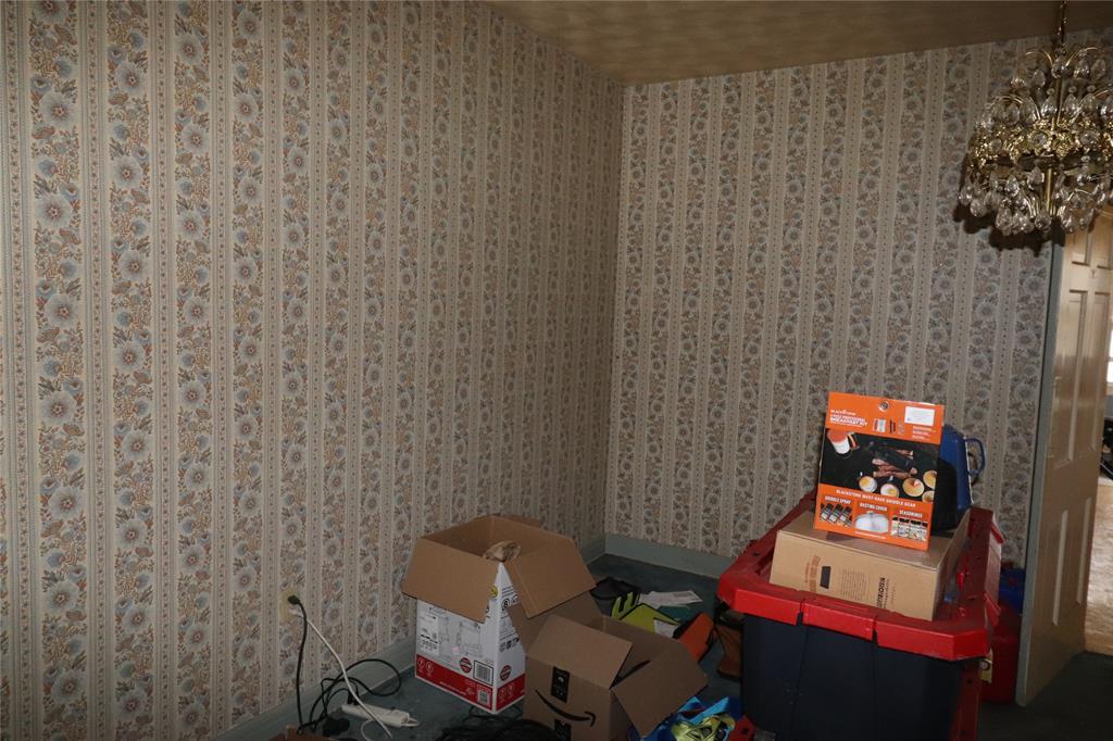 1402 Avenue K Property Photo 14