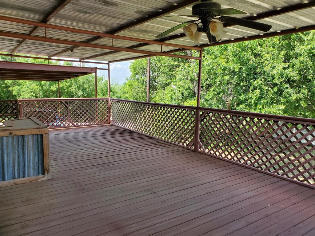 301 N Pettit Property Photo 14