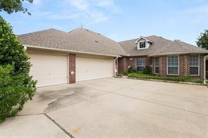 5624 English Oak Drive Property Photo 4