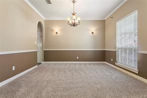 5624 English Oak Drive Property Photo 7
