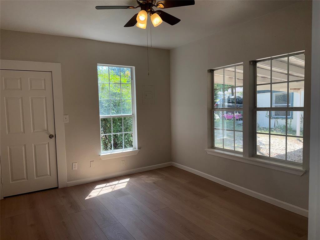 1005 Dodson Street Property Photo 6