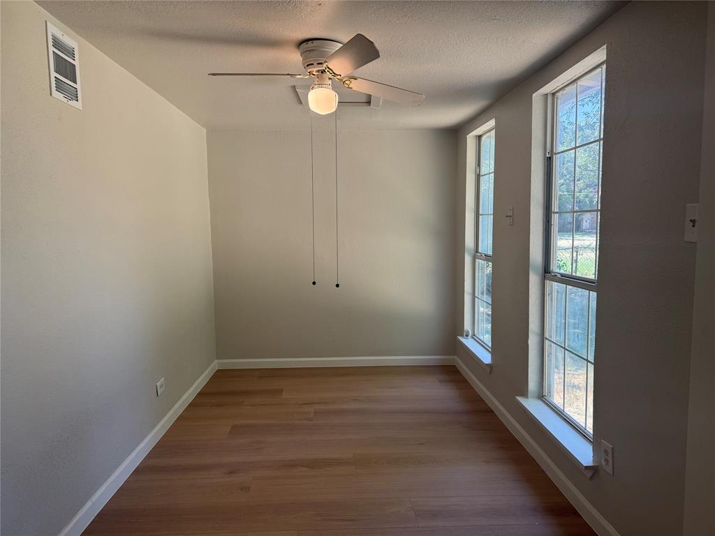 1005 Dodson Street Property Photo 14
