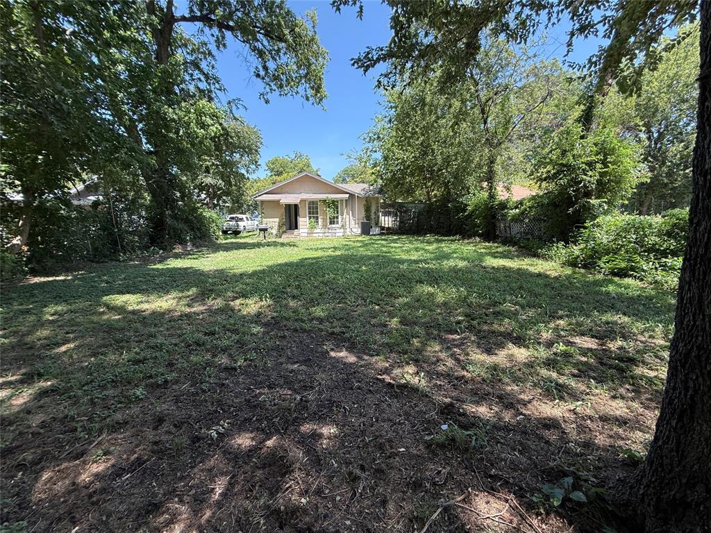 1005 Dodson Street Property Photo 17