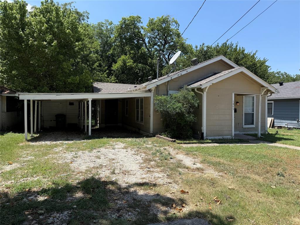 1005 Dodson Street Property Photo 22