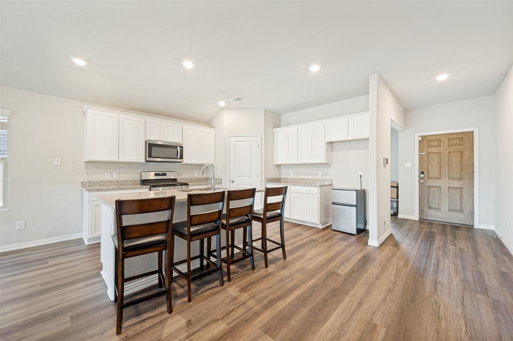 5529 Baker Creek Road Property Photo 4