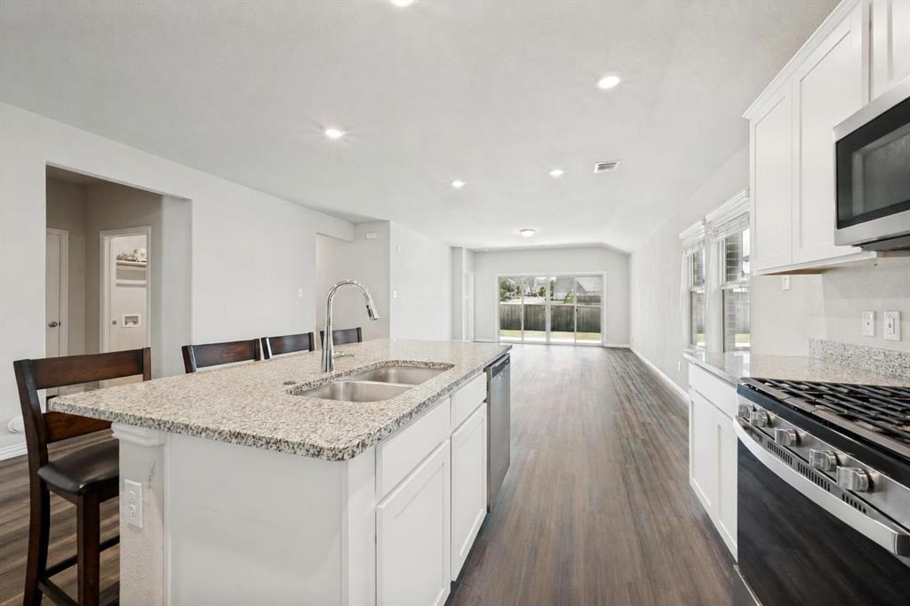 5529 Baker Creek Road Property Photo 7