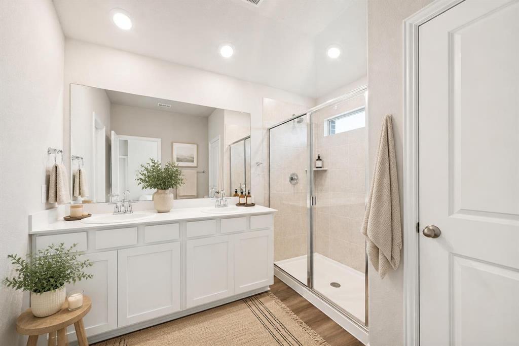 5529 Baker Creek Road Property Photo 12