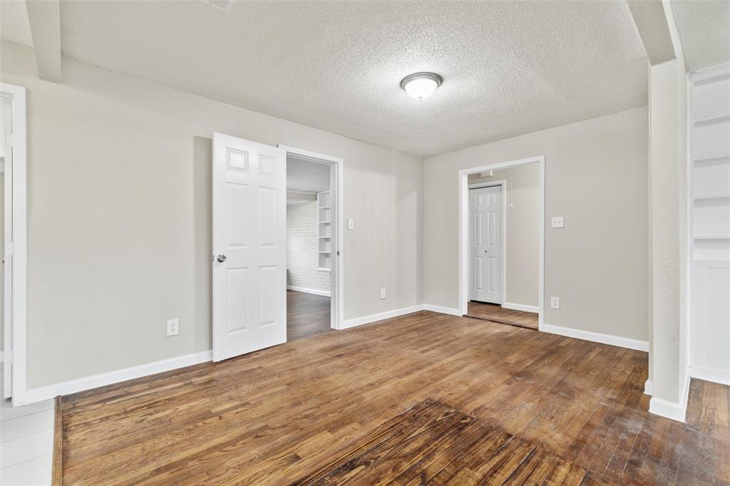 2336 Glencrest Drive Property Photo 9